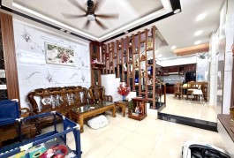 Bán Nhà Mới Đẹp 4 Tầng Hẻm Xe Hơi 53m2_4.7*11.3 Ngô Chí Quốc Bình Chiểu Thủ Đức Chỉ 4.65 tỷ